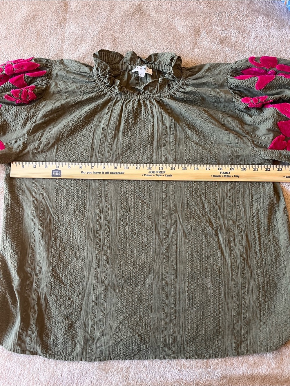 THML Olive Puff Sleeve Blouse with Pink Floral Appliqué W L Babydoll Cotton - Picture 6 of 9